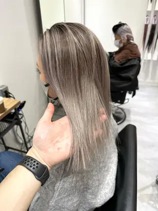 セミロング カラー KEISUKE🐶 カラー✨エクステのヘアスタイル