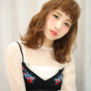 ミディアム カラー 中村 美穂のヘアスタイル