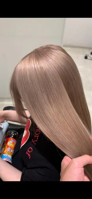 ロング カラー れい🫧 ハイトーン特化のヘアスタイル
