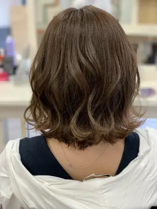 ショート カラー コウスケ rebornのヘアスタイル