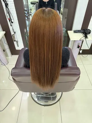 ロング カラー 佐藤 梨夢のヘアスタイル