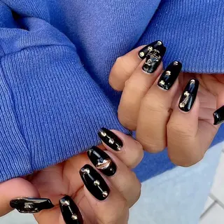 ネイル 秋本 栞のネイルデザイン