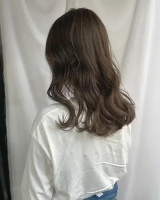 ミディアム 早瀬裕之 パーマのヘアスタイル
