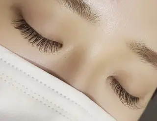 マツエク・マツパ ワンネス トータルビューティーの眉毛・アイブロウイメージ