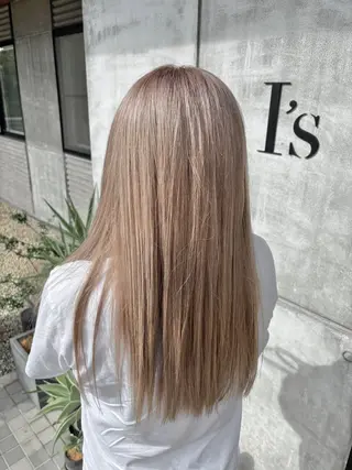 ロング カラー 髙木 藍紗のヘアスタイル