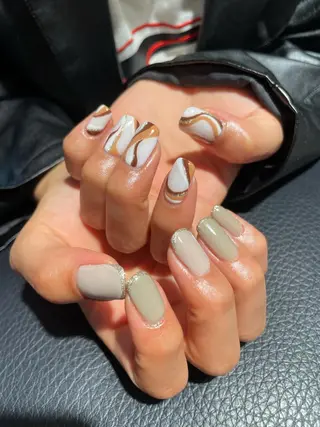 ネイル Aila.nail _F_AYUMIのネイルデザイン
