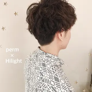 ショート パーマ 市川 千夏のヘアスタイル