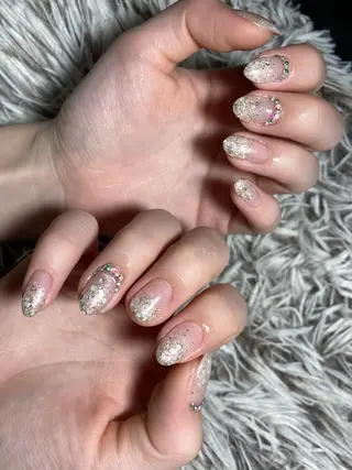 ショート ネイル ✴︎ Delightのネイルデザイン