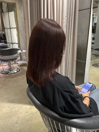 セミロング カラー 須藤　優真 切りっぱなしボブのヘアスタイル