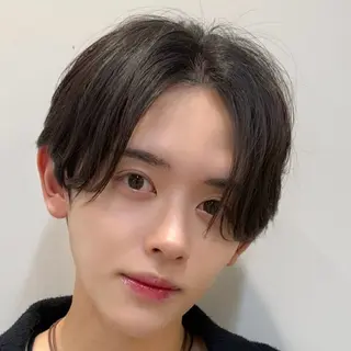 メンズ センターパート特化/ メンズカット/ヒロキのヘアスタイル