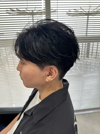 ショート パーマ メンズ ユウ🪄 パーマ指名No1のヘアスタイル
