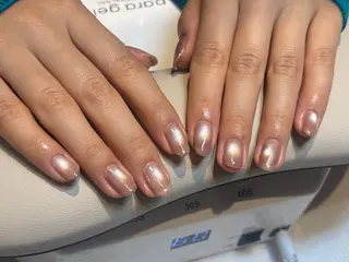 ネイル 楡井 陽菜のネイルデザイン