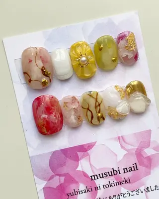 ネイル 新山 聖のネイルデザイン