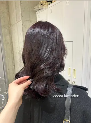 ミディアム ヒナ .のヘアスタイル