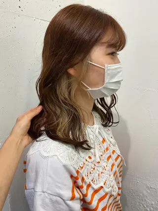 ミディアム 田口 樹理のヘアスタイル