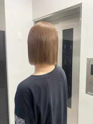 ショート カラー 似合わせレイヤー/ 縮毛矯正🎀minaのヘアスタイル