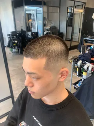 ショート メンズ 及川シゲル 髪質改善講師のヘアスタイル