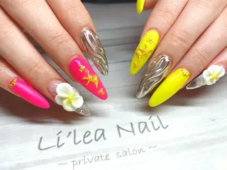 ネイル Li'leaNail AINAのネイルデザイン