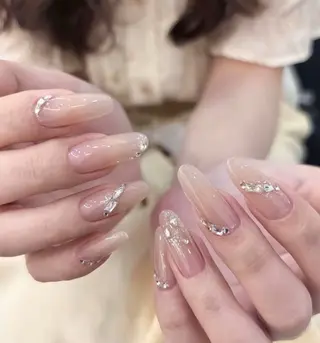 ネイル THE ONE 山本のネイルデザイン