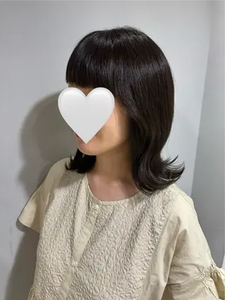ミディアム Maki /透明感カラーのヘアスタイル
