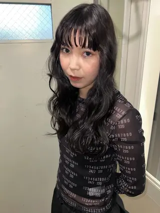 ロング カラー SIKI ゆうのヘアスタイル