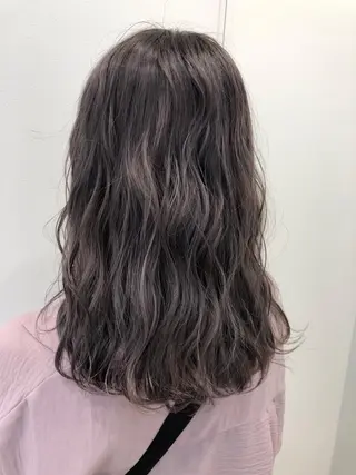 セミロング カラー ケアブリーチ 坪井佑樹のヘアスタイル