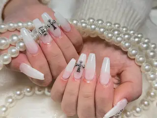ネイル En ☀️のネイルデザイン
