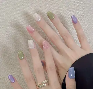 ネイル 高木 維麗絲のネイルデザイン