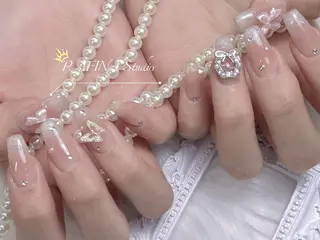 ネイル 桃香 Minaのネイルデザイン