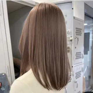 セミロング ハイトーン/ベージュ /流星💫のヘアスタイル