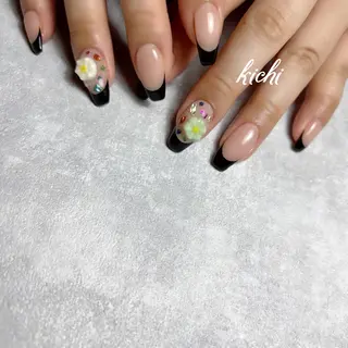 ネイル kichi･: *のネイルデザイン