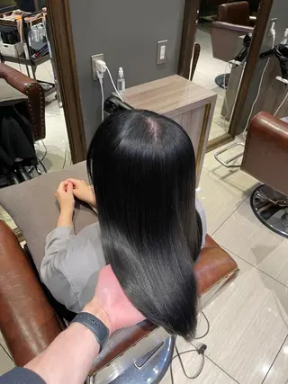 セミロング 六本木縮毛矯正/髪質 改善/LOANA鈴木のヘアスタイル