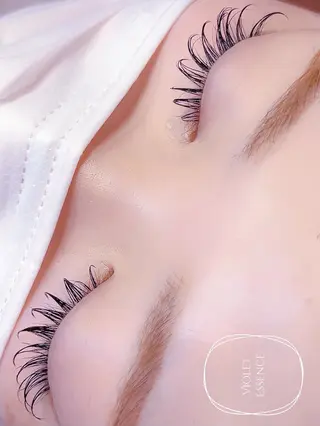 マツエク・マツパ Violet Essenceの眉毛・アイブロウイメージ