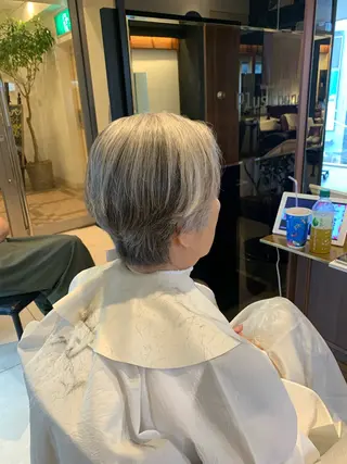 ショート プルースラウンジ 千葉のヘアスタイル