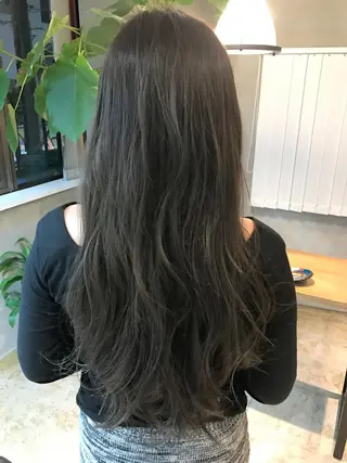 ロング カラー パーマ タカサキ ケイタのヘアスタイル
