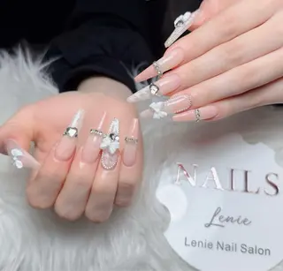 ネイル Lenie Nail Salonのネイルデザイン
