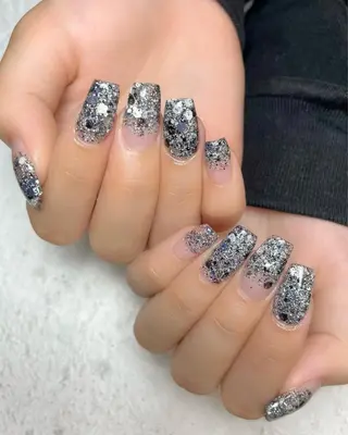 ネイル Feel ‪‪☺︎‬Yuriaのネイルデザイン