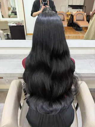 ロング カラー パーマ コテ巻き/パーマ/艶 透明感/荻原凜太郎のヘアスタイル