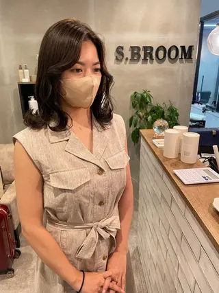 ミディアム カラー S.BROOM なんばTAKUYAのヘアスタイル