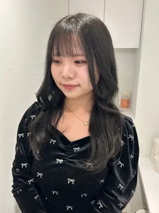 セミロング ハルカ 透明感カラー 美髪縮毛矯正🥣のヘアスタイル