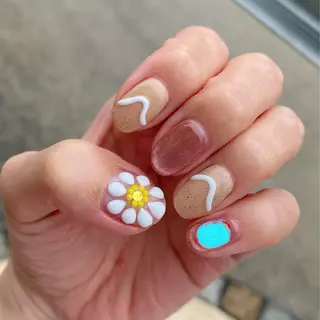 ネイル 舞鶴 奈々美のネイルデザイン