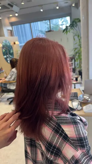 ミディアム カラー 🐺ハイトーン/ウル フ/ローライト/大夢のヘアスタイル