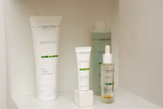 肌質改善サロンBlanc Lily【ブランリリー】所属・ピーリング専門サロン サロンブランリリーのエステ・リラクイメージ