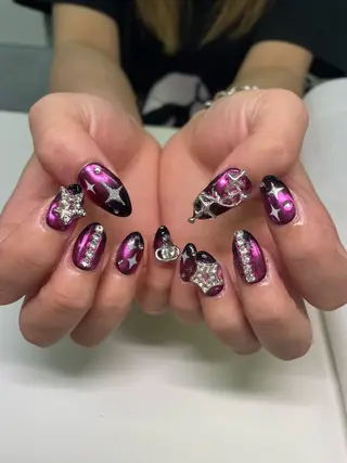 ネイル VENUS BELT AYAKAのネイルデザイン