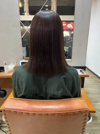 ミディアム 石江 奈琉のヘアスタイル