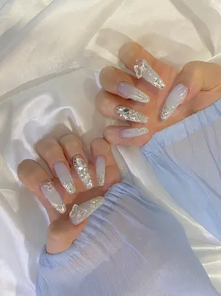 ネイル Lim nail🤍 Ayaのネイルデザイン