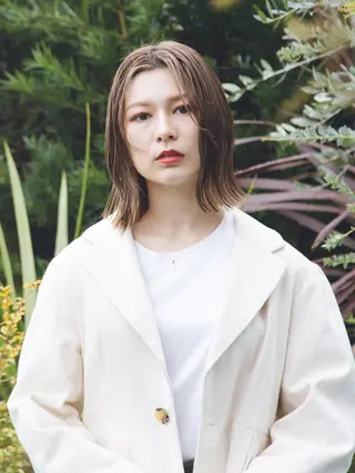 ミディアム 柳下 涼のヘアスタイル