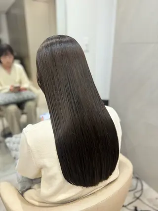 ロング パーソナルカラー骨格 顔タイプ　川野龍一のヘアスタイル