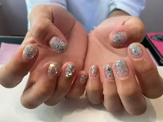 ネイル 長谷川 奈緒美のネイルデザイン