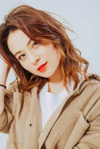 ミディアム カラー パーマ ヘアアレンジ メンズ キッズ ネイル マツエク・マツパ 藤井 仁紀のヘアスタイル